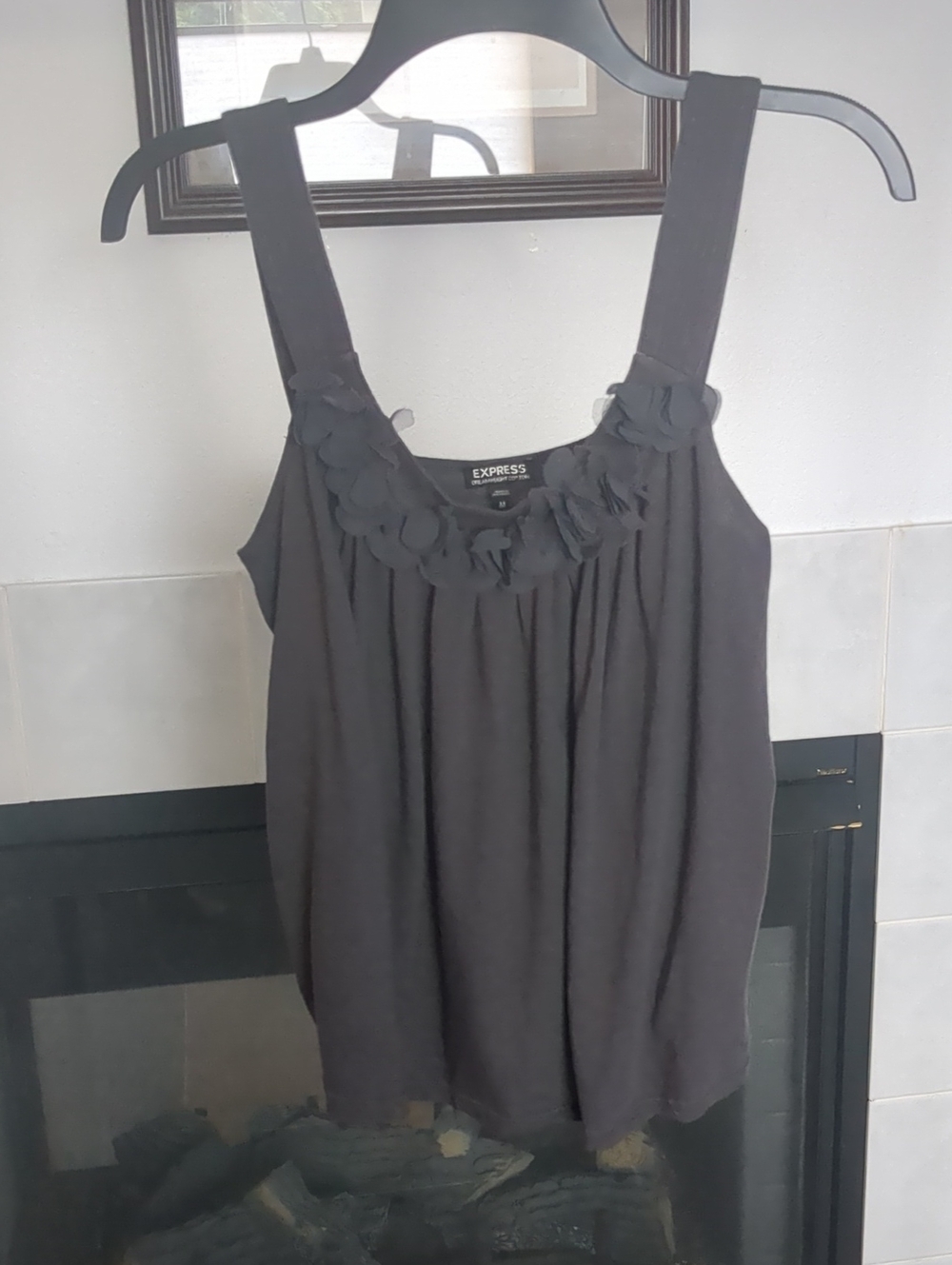 Express Black Floral-Appliqué Wide-Strap Camisole